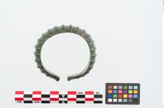Foto von Bronzemelonenarmreif (NHMW-PRAE-024971)